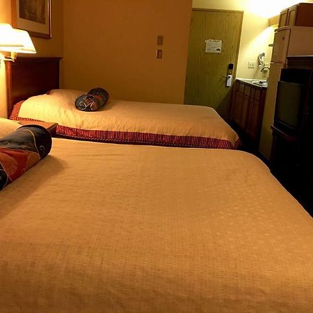 Midway Inn Бремертон Экстерьер фото