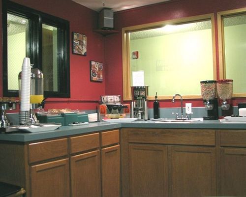 Midway Inn Бремертон Экстерьер фото