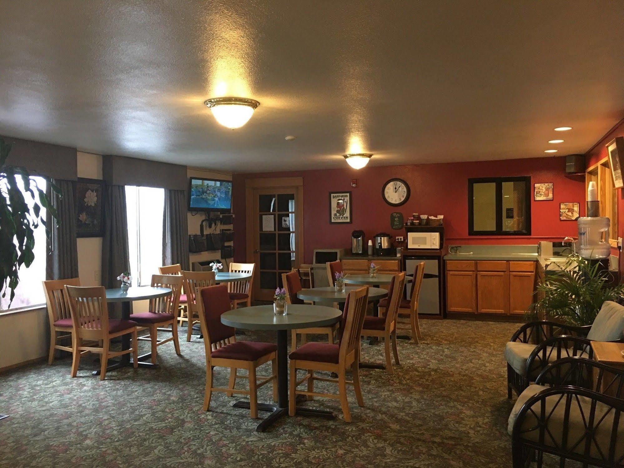 Midway Inn Бремертон Экстерьер фото